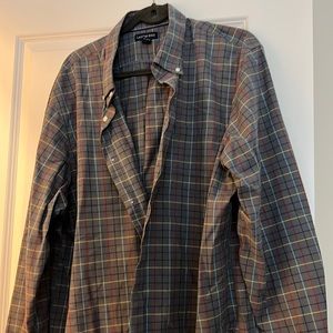 Lands End mens long sleeve shirt grey, red, blue plaid